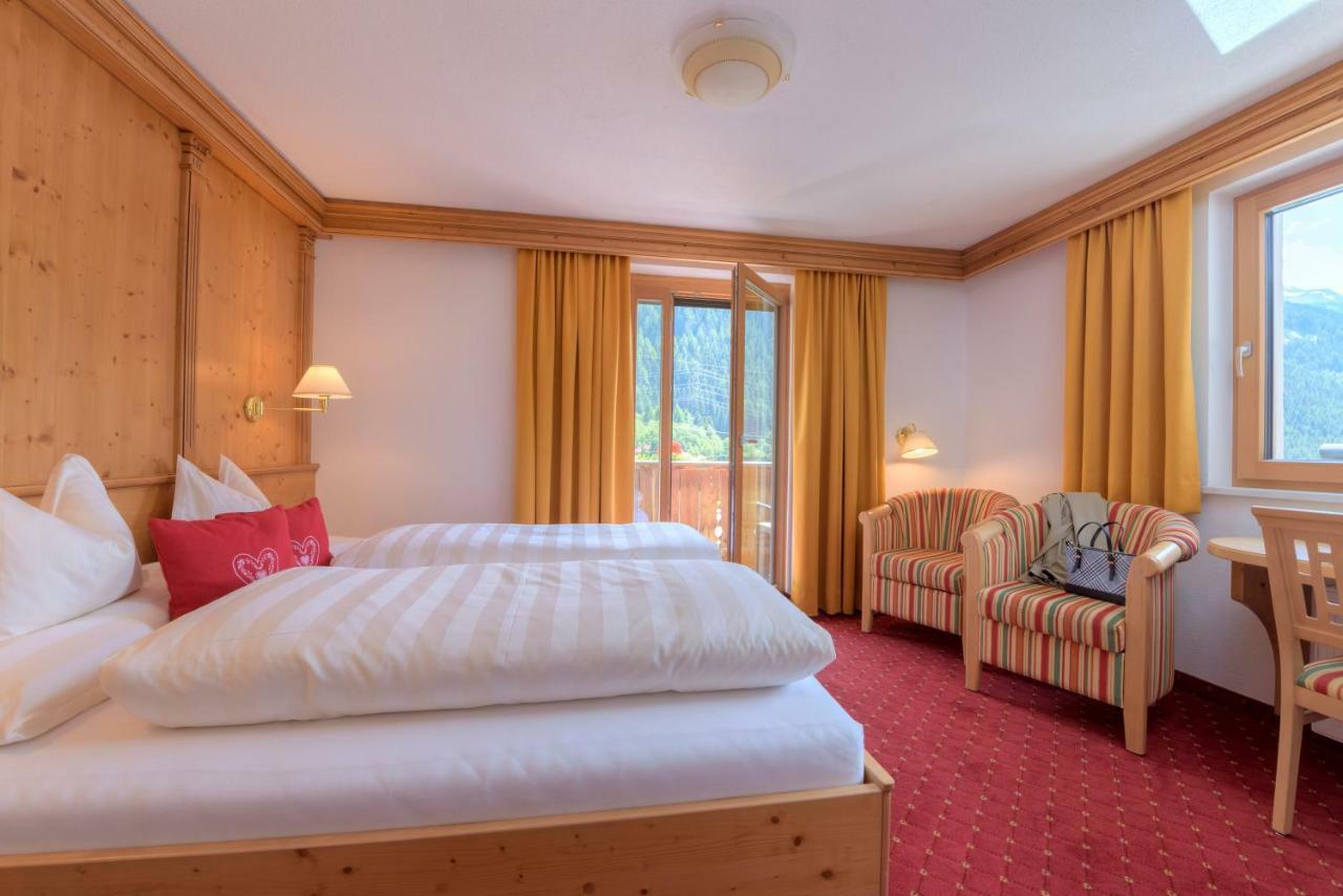 Hotel Traube 佩特诺伊阿尔贝格 外观 照片