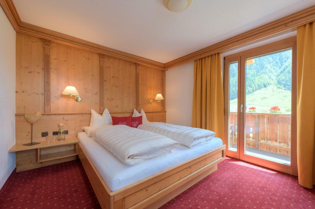 Hotel Traube 佩特诺伊阿尔贝格 外观 照片